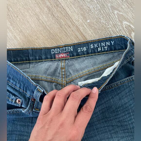 Levi’s Denizen Blue Woman's  216 Skinny Fit Jeans Denim Size W30 x L32 - Picture 5 of 7